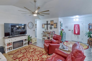 2326 S 22nd St, Chickasha, OK 73018 - photo 7