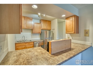 Two Mile Creek unit 304A, Boulder, CO 80304 - photo 2