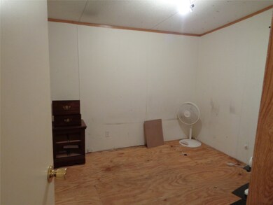 401 Velasco St, Brazoria, TX 77422 - photo 5