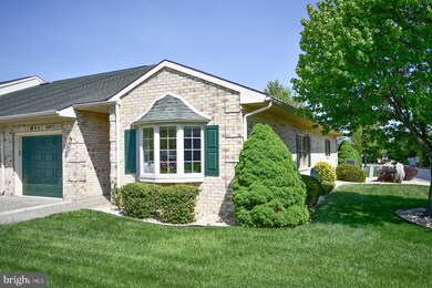 13144 Little Hayden Cir unit 114, Hagerstown, MD 21742 - photo 2