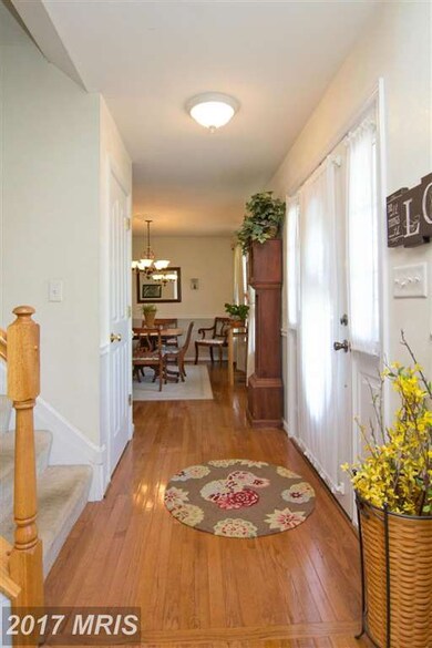 1087 Montclare Dr, Sykesville, MD 21784 - photo 5