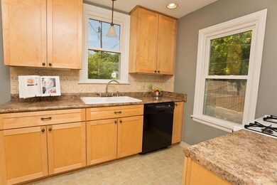 555 Richards Kitchen
