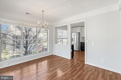 8210 Crossbrook Ct unit 202, Lorton, VA 22079 - photo 7