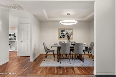 7300SaddlebrookDr-8