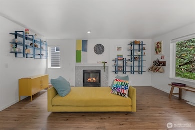 10307 46th Ave NE, Seattle, WA 98125 - photo 3