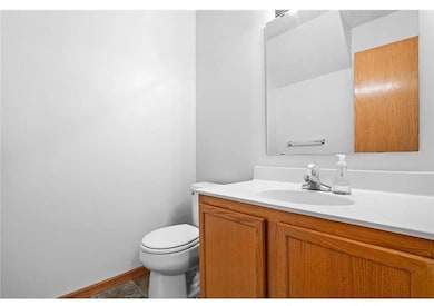 2782 Mallard Dr, Woodbury, MN 55125 - photo 4