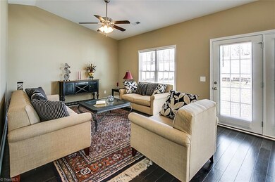 2118 Springwood Ct, Asheboro, NC 27205 - photo 5