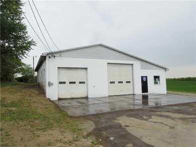 Parking Lot/Garage.