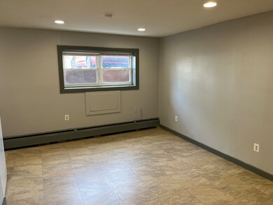 32 Cook Ave unit B12, Meriden, CT 06451 - photo 2