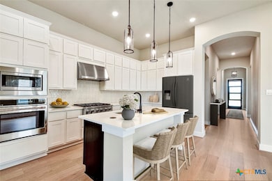 5025 Kimble Way, Schertz, TX 78108 - photo 2