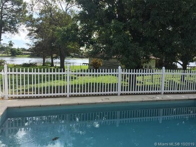 6622 Eastview Dr, Lake Worth, FL 33462 - photo 7