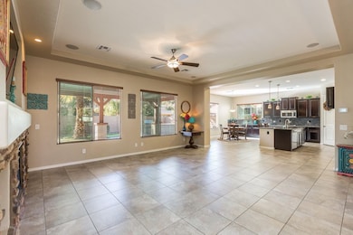 5) FORMAL LIVING