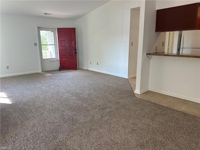 111 Roane Dr unit F, Hampton, VA 23669 - photo 6