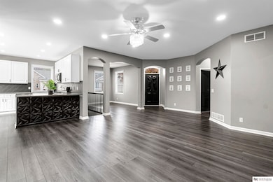 9304 S 28th St, Bellevue, NE 68147 - photo 6