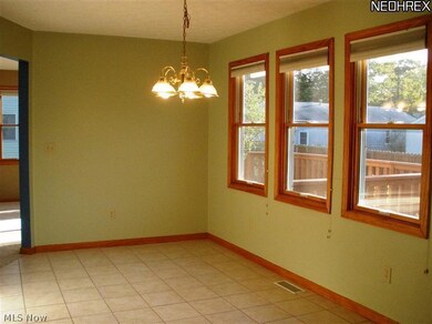 760 Hollywood Ave, Sheffield Lake, OH 44054 - photo 7