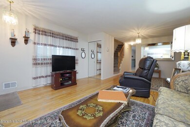 128 STIEG AVENUE-4