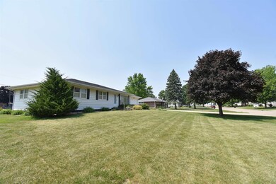 244 7th St, Jesup, IA 50648 - photo 3