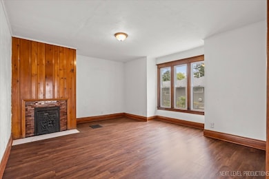 321 E Main St, Plano, IL 60545 - photo 7