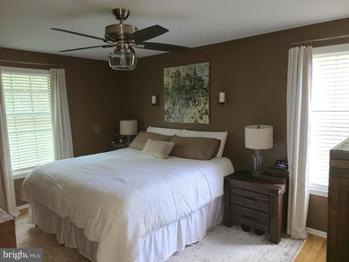 9 Thomas Mckean Bldg unit 9, Blackwood, NJ 08012 - photo 6