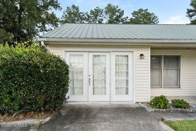 210 Pebble Ln, Jacksonville, NC 28546 - photo 4