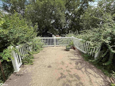 1711 Bluff St, Hamburg, IA 51640 - photo 5