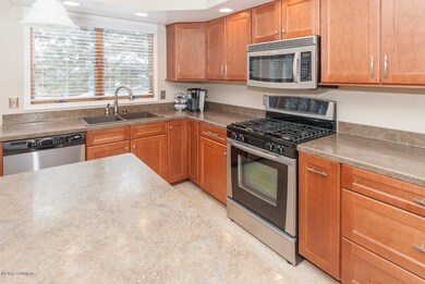 4421 Frontier Ave, Portage, MI 49024 - photo 7