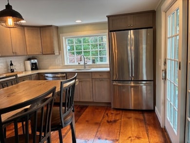 35 Maple St, Chester, CT 06412 - photo 6