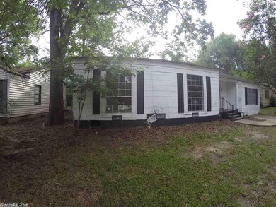 916 Guam St, Wake Village, TX 75501 - photo 3