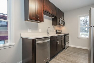 1739 E 298th St, Wickliffe, OH 44092 - photo 4