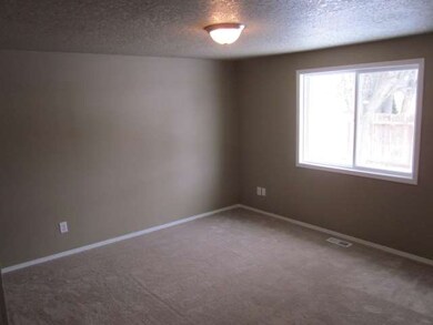 504 Whitecloud Cir, Homedale, ID 83628 - photo 5