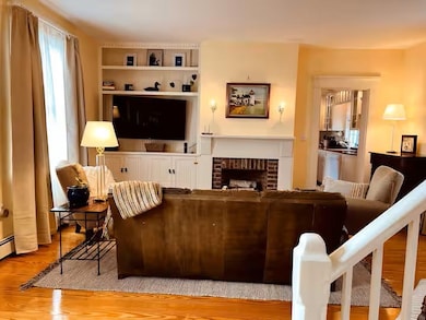 7 Old Ferry Rd, Bristol, RI 02809 - photo 5