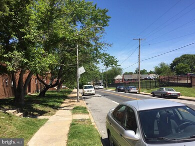 812 Argonne Dr, Baltimore, MD 21218 - photo 2