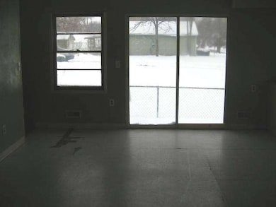 4401 Naomi Dr, Toledo, OH 43623 - photo 3