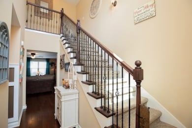 PICTURED PREVIOUSLY FURNISHED