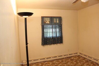 32 Hollander St, South River, NJ 08882 - photo 5