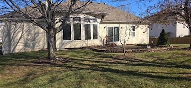 3921 SW Windemere Dr, Lees Summit, MO 64082 - photo 2