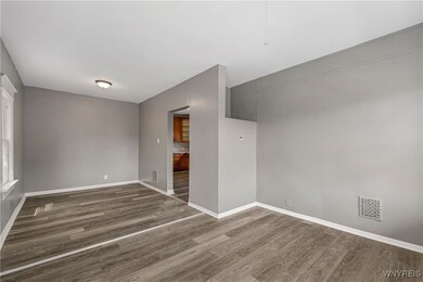 614 20th St, Niagara Falls, NY 14301 - photo 5