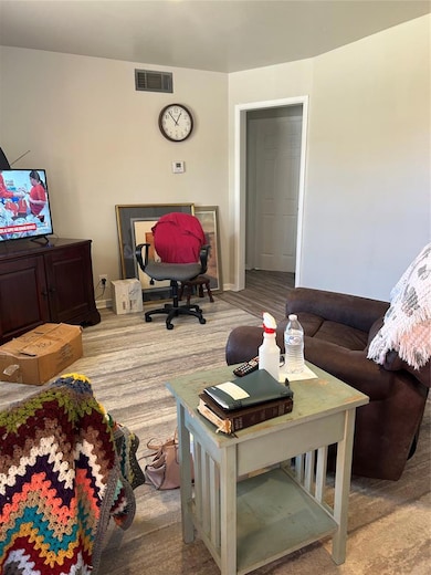 5521 N Shawnee Ave, Oklahoma City, OK 73112 - photo 4