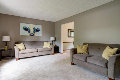 1236 Slade Ave, Columbus, OH 43235 - photo 5