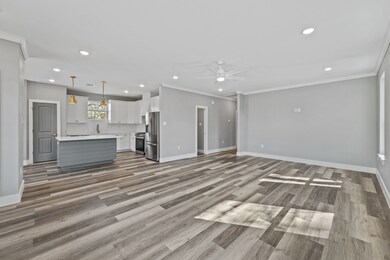 7822 Maxroy St, Houston, TX 77088 - photo 4