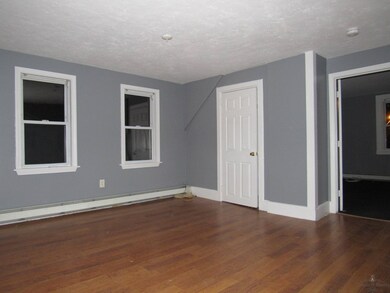 165 Hart St unit 2, Taunton, MA 02780 - photo 4