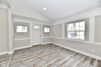 2111 S A St, Elwood, IN 46036 - photo 7