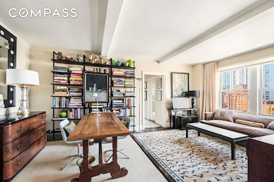 Prewar Sutton Place unit 13B, New York, NY 10022 - photo 3
