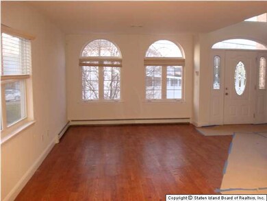 46 Bayview Ln, Staten Island, NY 10309 - photo 4