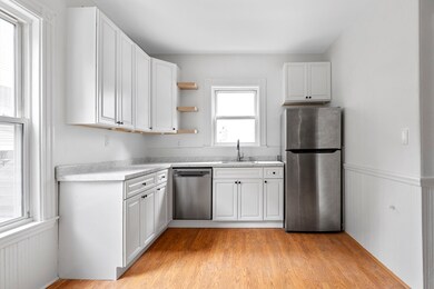 390 Huron Ave unit 1, Cambridge, MA 02138 - photo 4