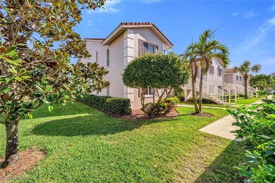 700 Saratoga Cir unit 101, Naples, FL 34104 - photo 2