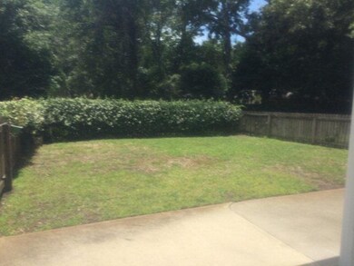 fenced yard!