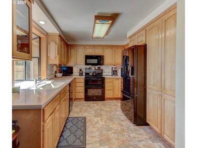 2520 Snelling Dr, Eugene, OR 97408 - photo 7