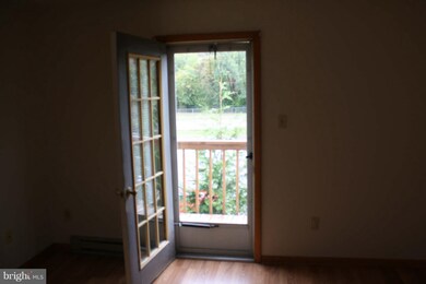 222 N Washington St unit 8, Berkeley Springs, WV 25411 - photo 5