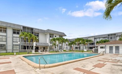 6705 NW 169th St unit C206, Hialeah, FL 33015 - photo 5